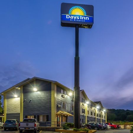 Days Inn By Wyndham Somerset Pa I-70 I-76 Bagian luar foto