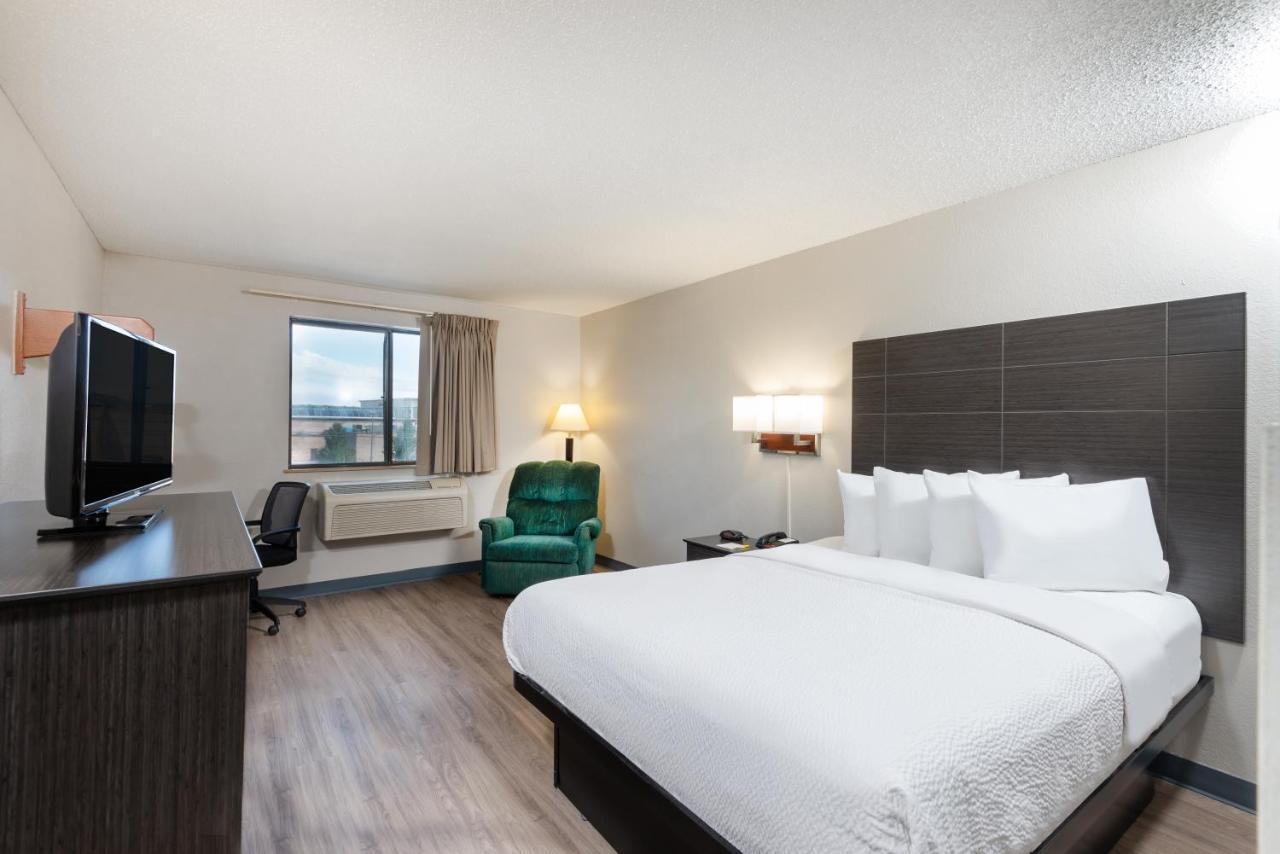 Days Inn By Wyndham Somerset Pa I-70 I-76 Bagian luar foto