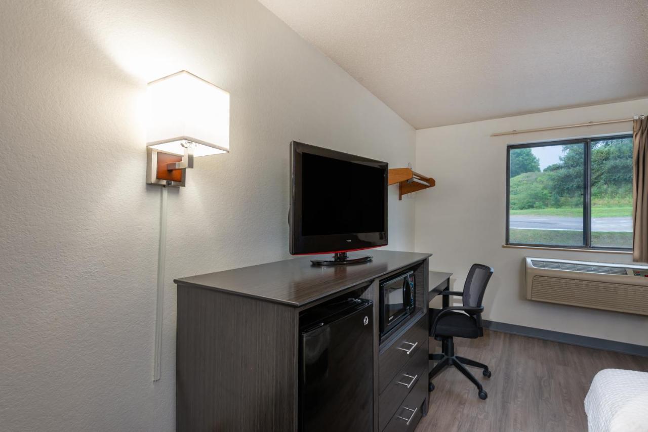 Days Inn By Wyndham Somerset Pa I-70 I-76 Bagian luar foto